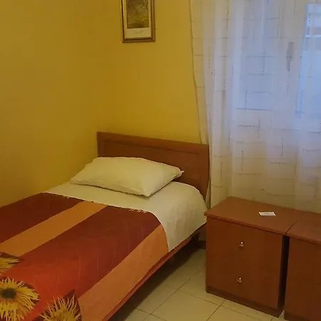 Hostel Niku *